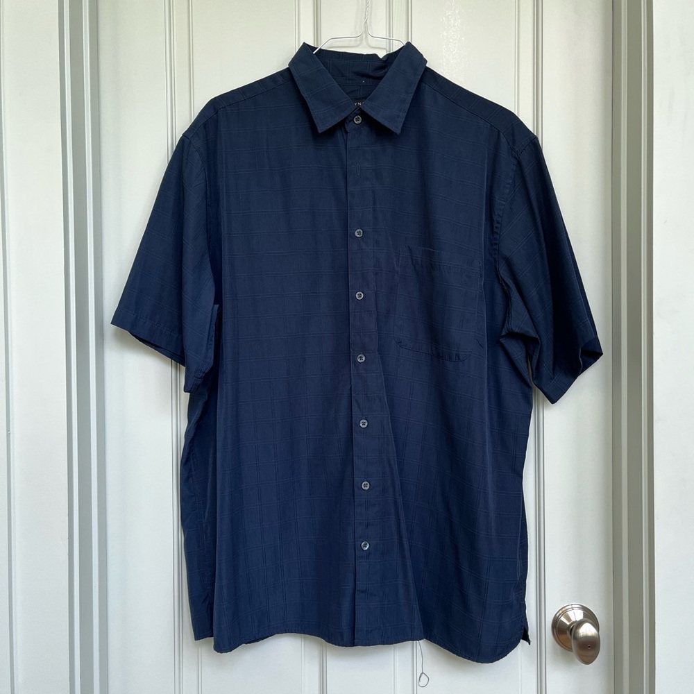 Men’s Vintage Blue Short Sleeve Button Down Shirt